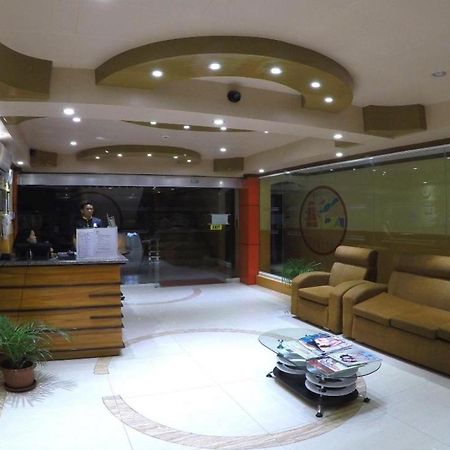 Reddoorz Plus @ Taj Hotel Tuguegarao Kültér fotó