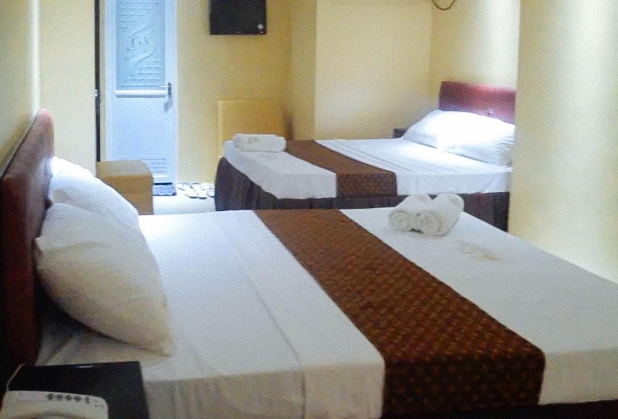 Reddoorz Plus @ Taj Hotel Tuguegarao Kültér fotó